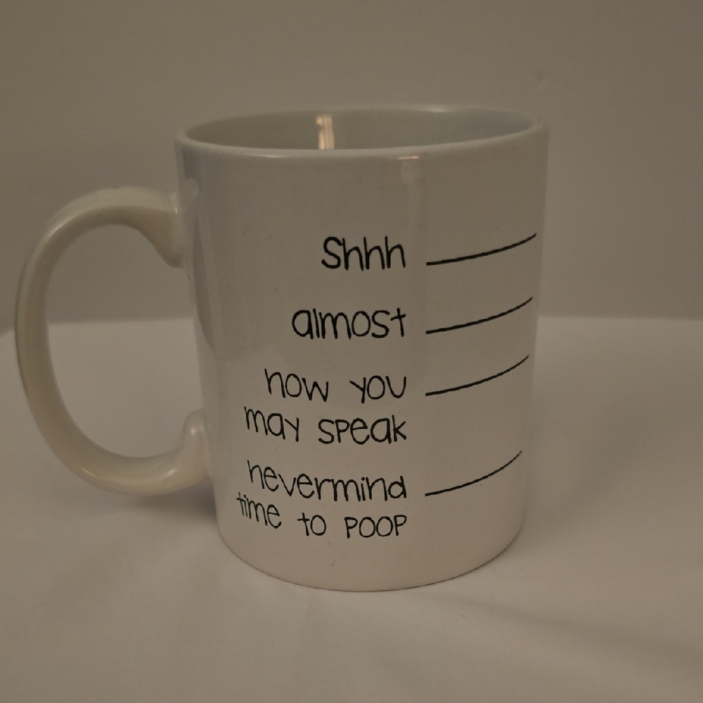 Black and White Ceramic Dining Mug